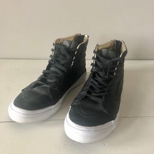 High Top black leather and gold vans